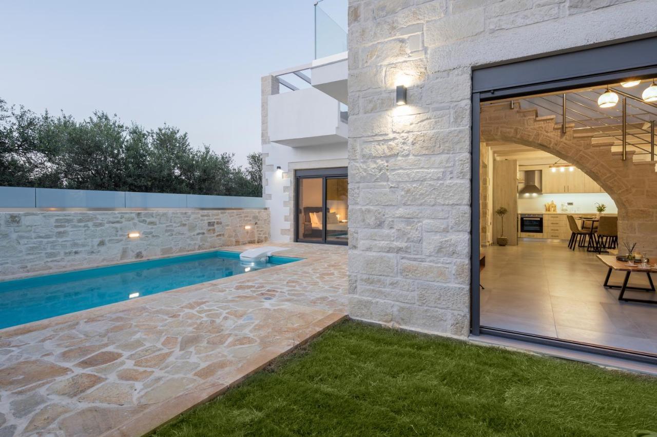 Agia Marina Megalith Villas מראה חיצוני תמונה