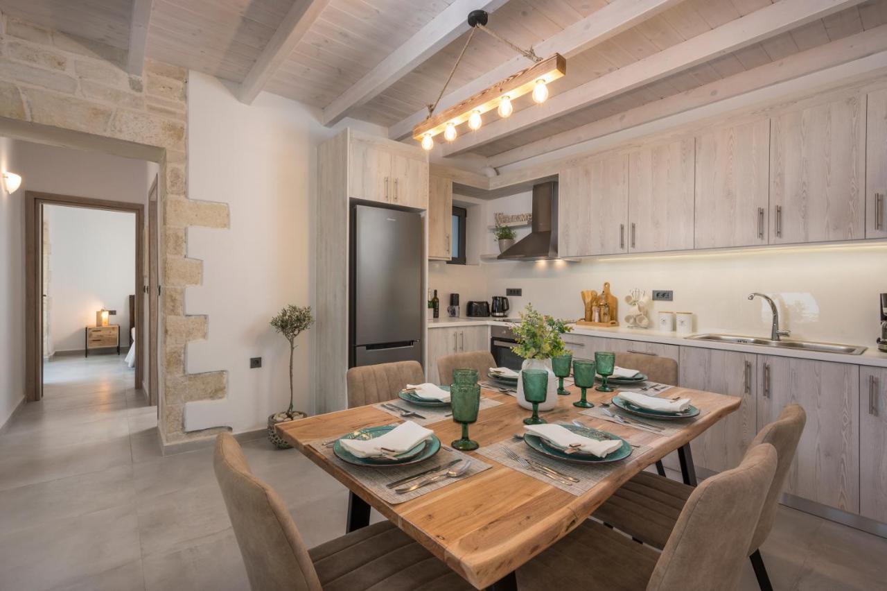 Agia Marina Megalith Villas מראה חיצוני תמונה